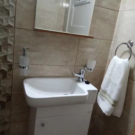 Apartment Nikolitsi *
